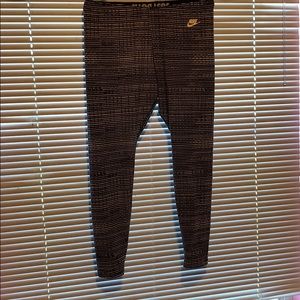 Nike leggings